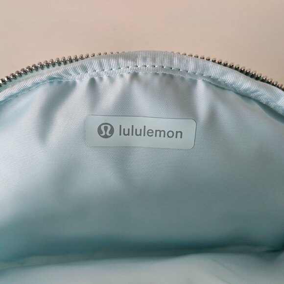 NWT LULULEMON MIBR Mint Breeze All Night Festival Bag Micro 2L - Picture 13 of 15